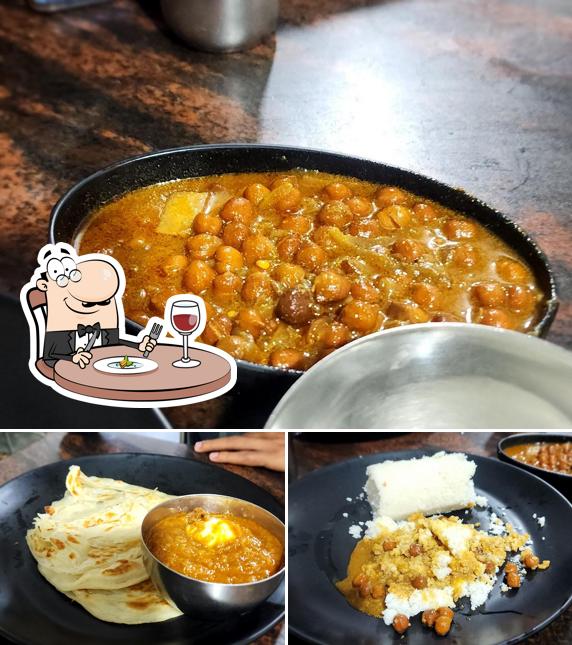 Food at Soorya Hotel Alleppey