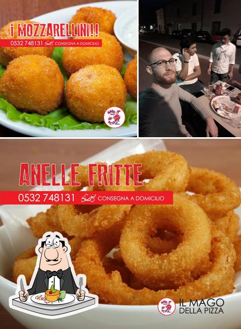 Questa è la immagine che presenta la cibo e tavolo da pranzo di Mago della pizza