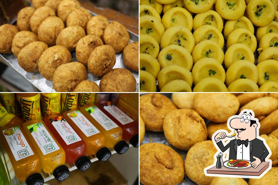 Food at Bharatiya Mistan Bhandar