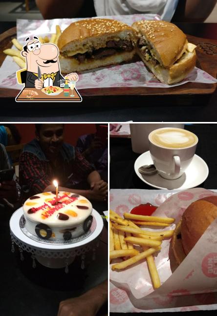 Food at Bun Club
