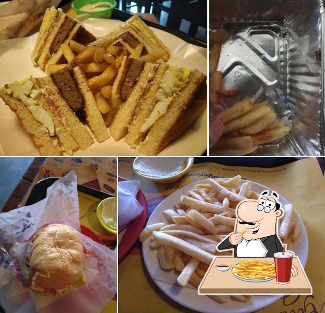 French fries at BURGER LOUNGE