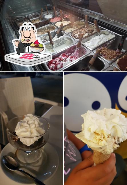 La Caletta - Bar Gelateria offre un'ampia gamma di dessert