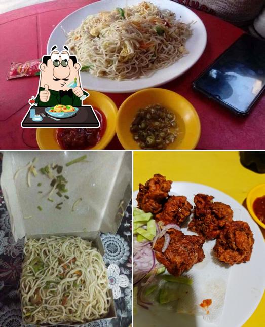 Food at MA TRINAYANI RESTAURANT
