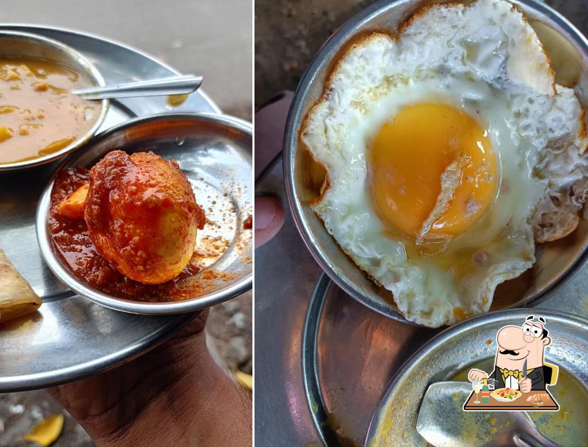 Among different things one can find food and interior at Ram kaku Paratha Stall