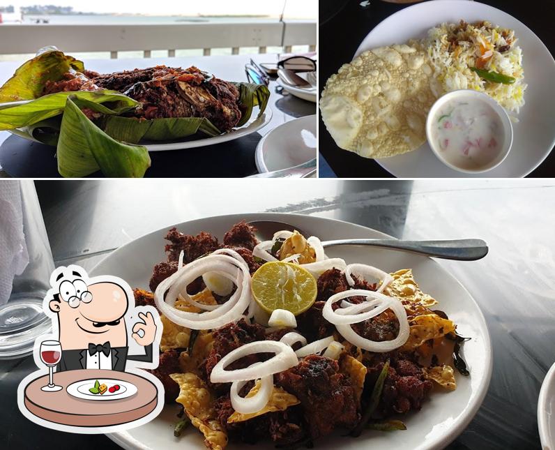 Food at Samudra Floating Restaurant