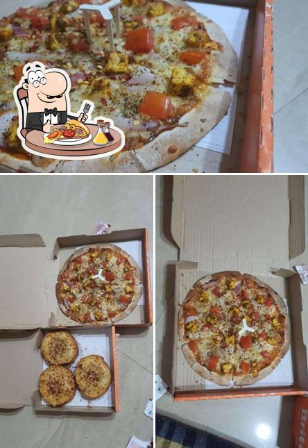 Try out pizza at Cheelizza India Ka Pizza