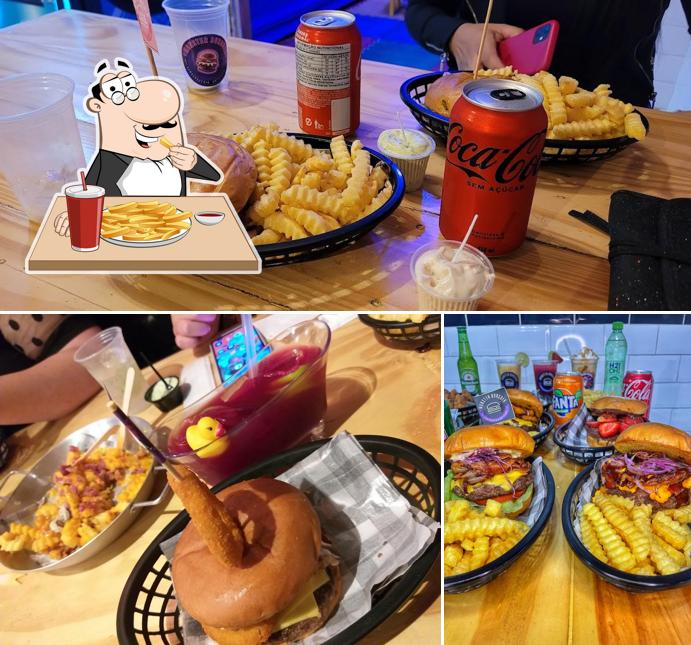 Batata frita em Monster Burguer Jd. California