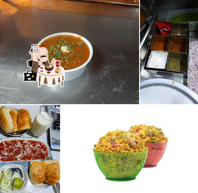 Bhaji at Siddheshwar Amul Pav Bhaji Corner