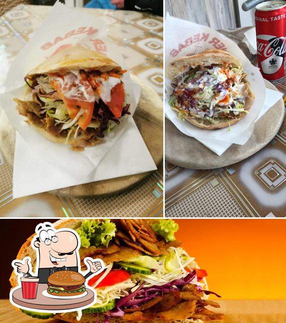 Prenditi un hamburger a Istanbul Kebab Pizza Grill