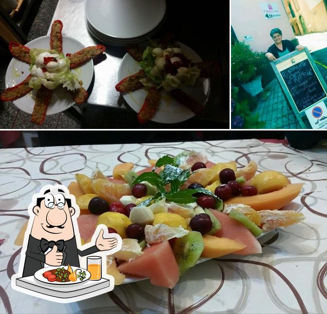 Ristorante Bar Don Raffaè si caratterizza per la cibo e esterno