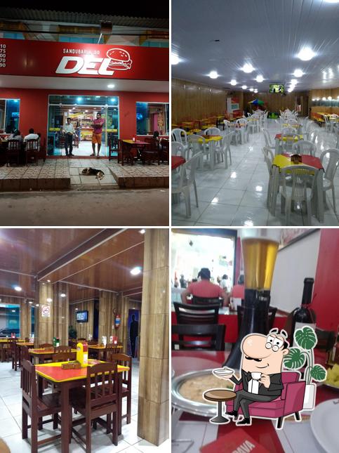 O interior do Sandubaria Del Lanches
