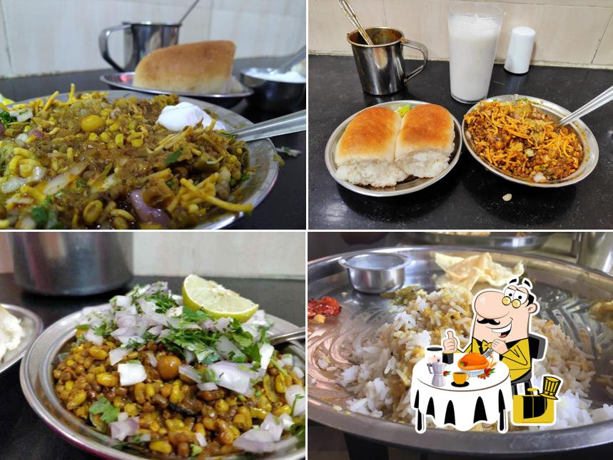 Meals at Shri Kala Snacks Centre (Aaba Misalwale)