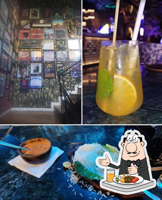 Among various things one can find food and beverage at Toksik