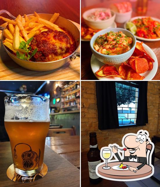 A foto do Gastropub Peixe Elétrico’s comida e bebida