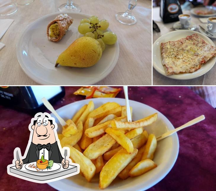 Cibo al Bar Ristorante Crateri Silvestri