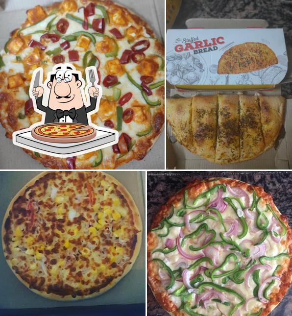 Get pizza at Food garage