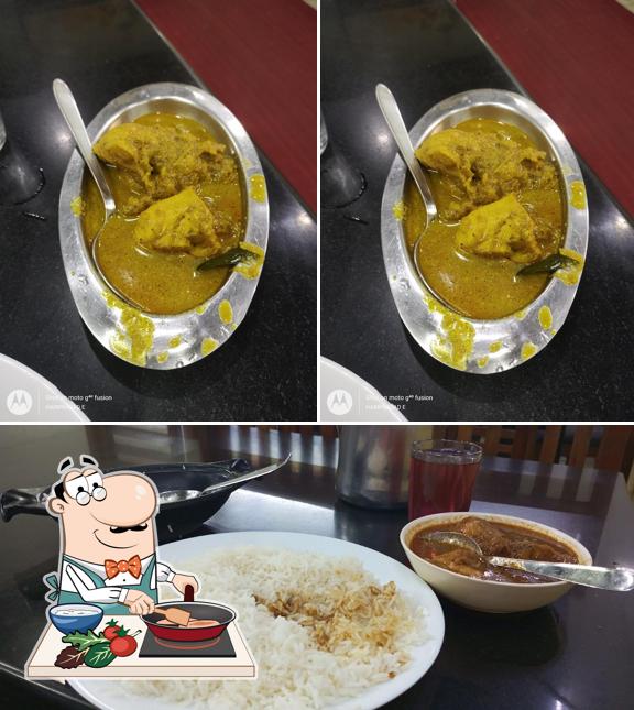 Chicken curry at Hotel Blue Star