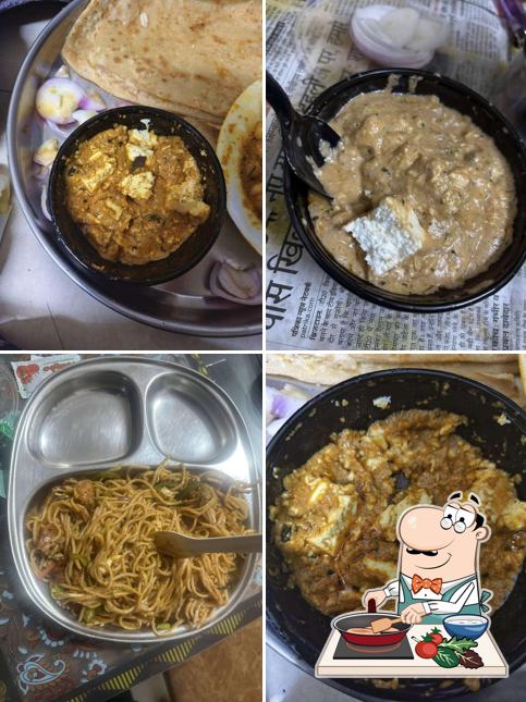 Chicken curry at Maheshwari Foods