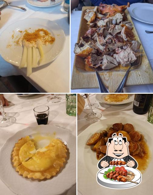 Cibo al Trattoria Casale Mariposa - Cucina sarda