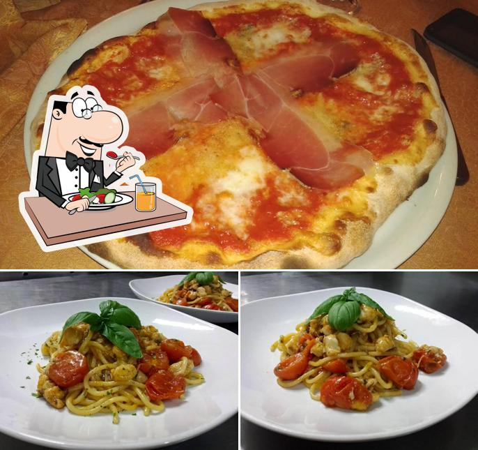 Platti al Ristorante Pizzeria da Mario Hostaria - Piatti Tipici e Specialità marinare