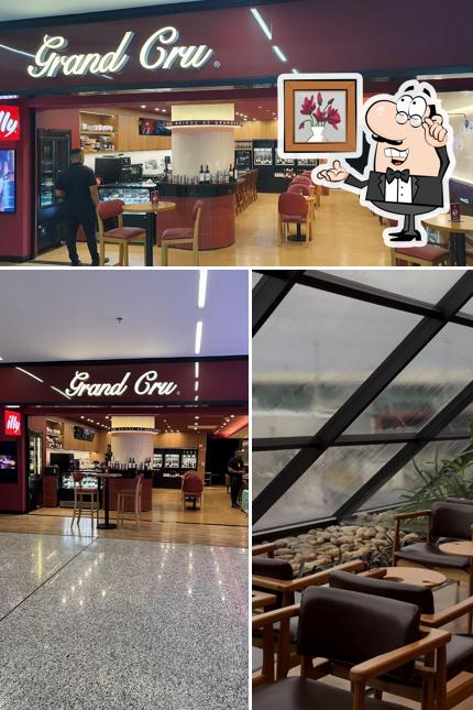 O interior do Grand Cru aeroporto
