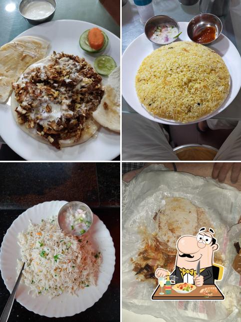 Fried rice at Dubai Hut