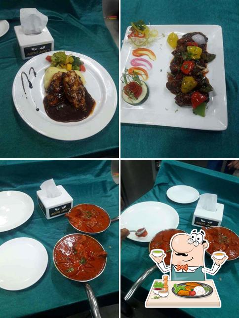 Meals at Agent Jack's