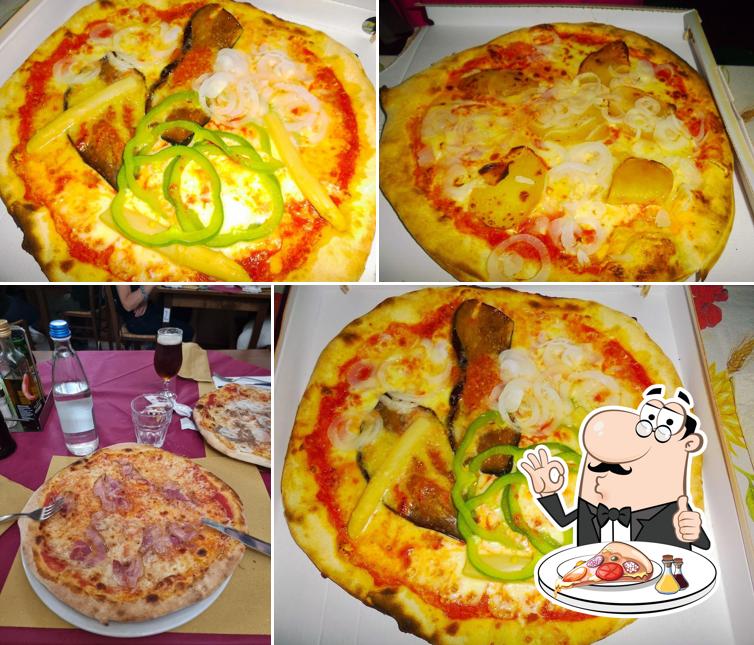 Prova una pizza a Pizzeria Due Lanterne