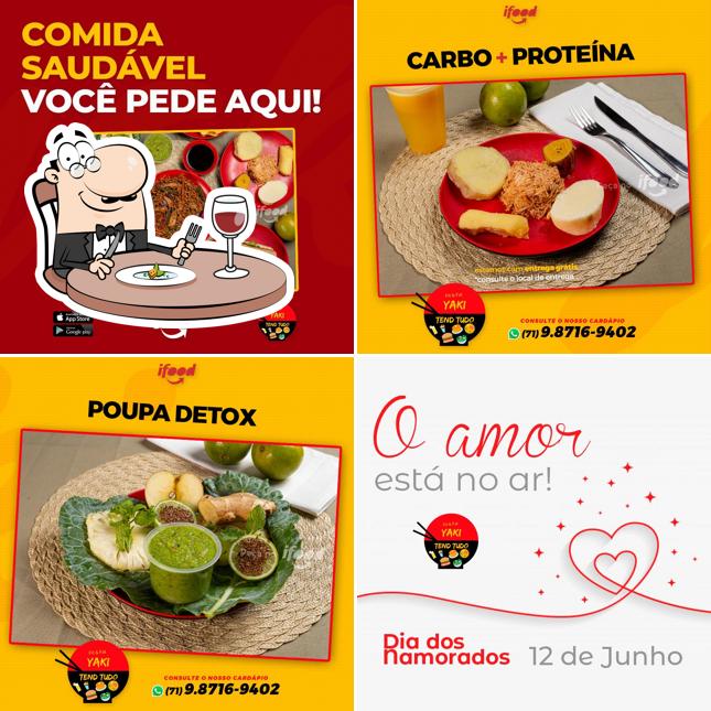 Comida em Yaki Tend Tudo