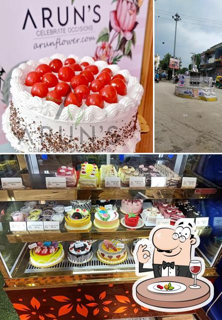 Food at Aruns cakes n florist