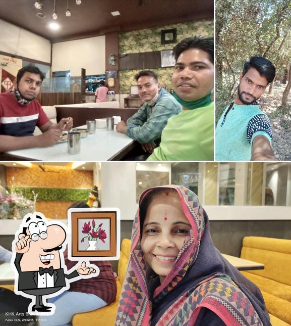 Take a seat at one of the tables at Pimpleshwar Point