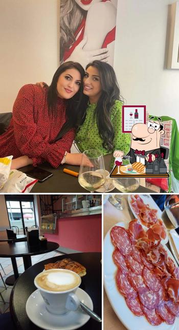 Ordina i un pasto a base di carne a La Scala