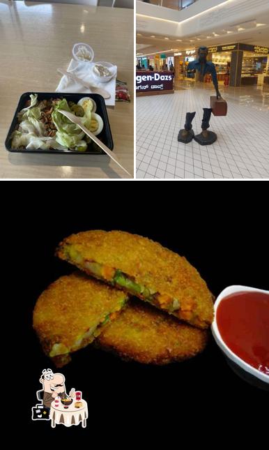 Meals at Shawarma Kart