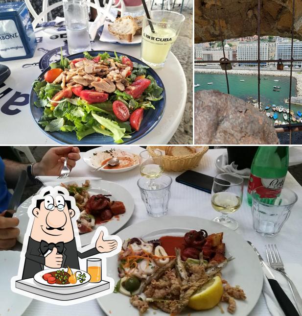 Cibo al Trattoria Castel dell'Ovo