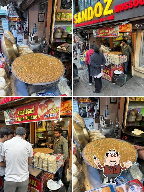 Meals at Amritsari chole kulche