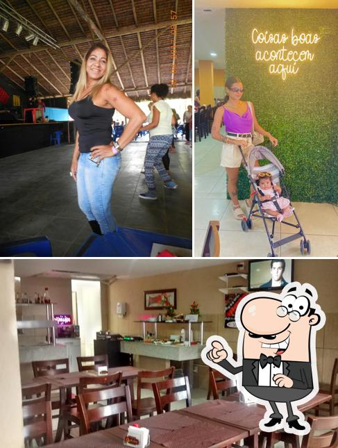 O interior do Irmãos Quitutes