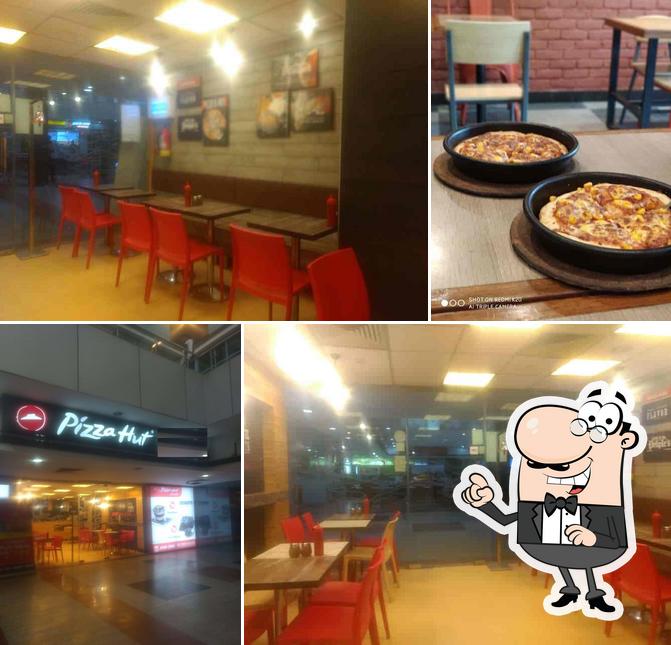 Pizza Hut Sector 62, Noida