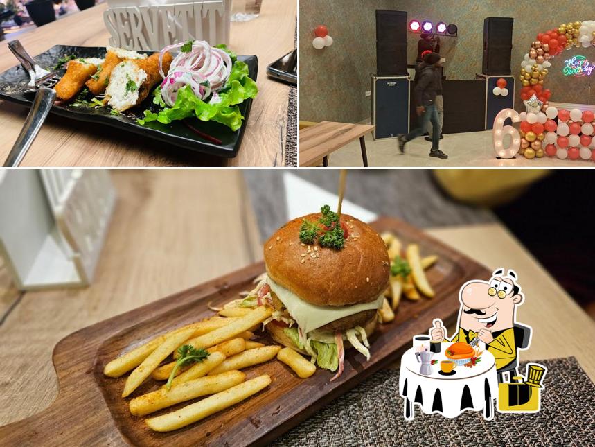 Food at Maharaja house of taste