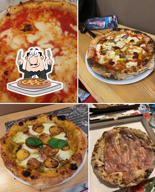 Scegli una pizza a Pizzeria Marò Scegli una pizza a Pizzeria Marò