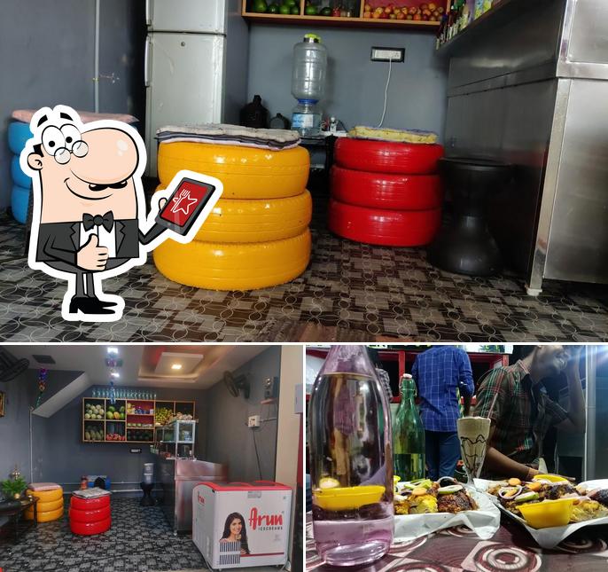 Look at this pic of Hangover [food street]