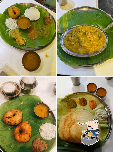 Idli at Hotel New Sri Sabareesh
