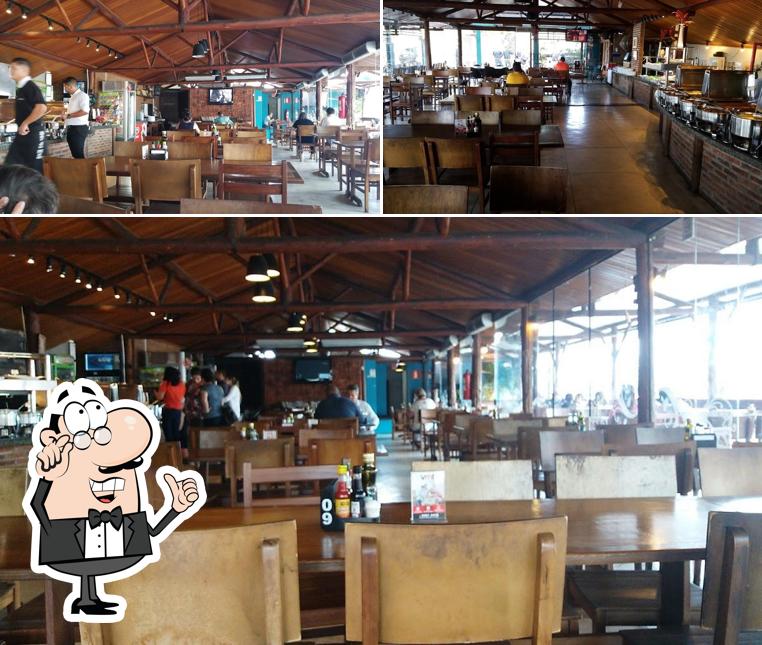 O interior do Bar do Nem - Bar, Restaurante e Churrascaria