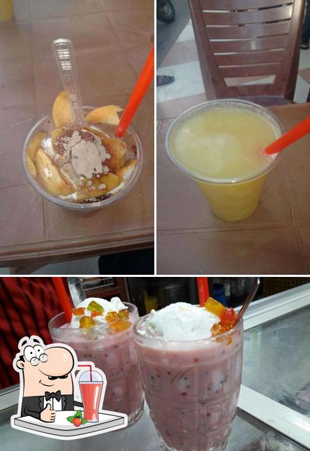 Friends Corner serves a selection of drinks