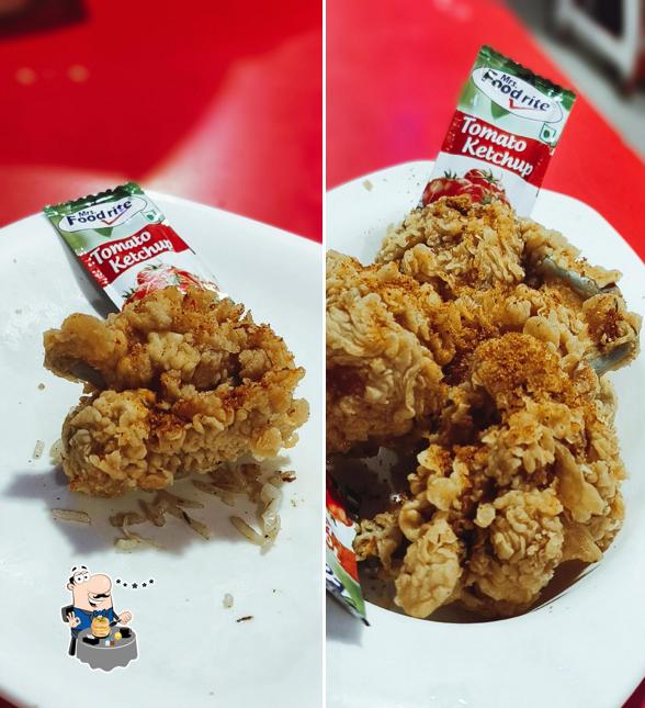 Food at Italian Pizza & Fried Chicken