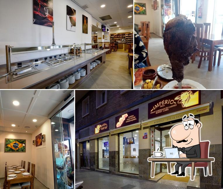 El interior de Imperio Grill