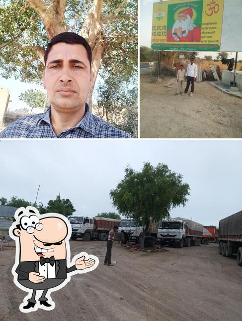 Here's a picture of Sohan Lal Hotal Dechu