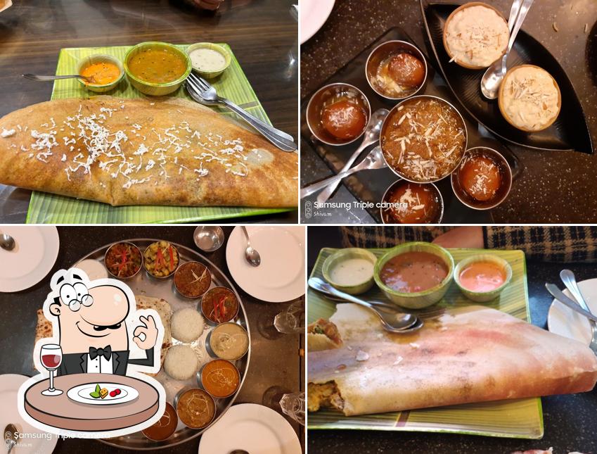 Food at Makkhan's Veg Restaurant