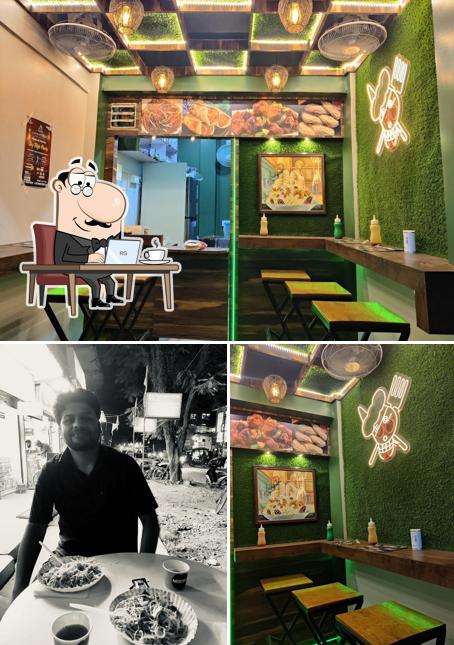 The interior of Baratie Momo Zone