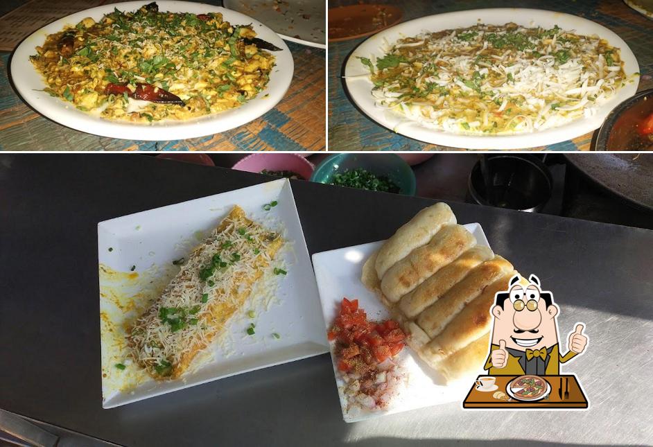 Try out pizza at Raju Yadav Omelette