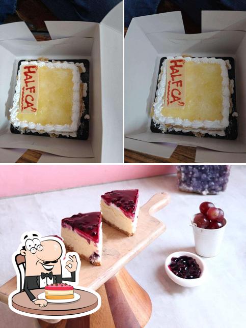 Cheesecake at The Crust Eggless Bakery - Rajapark, Jaipur